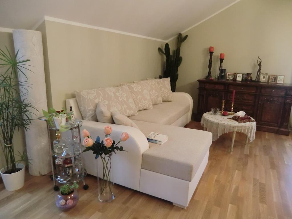 Kuressaare Romantic Apartment Habitación foto